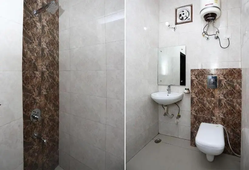 Deluxe Kolmen Hengen Huone, Oyo 10557 Modesty Le Mount