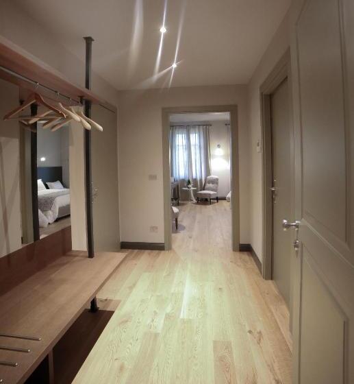 غرفة سوبيريور إطلالة على البحيرة, Locanda Ferro Uno, Golf Città Di Asti