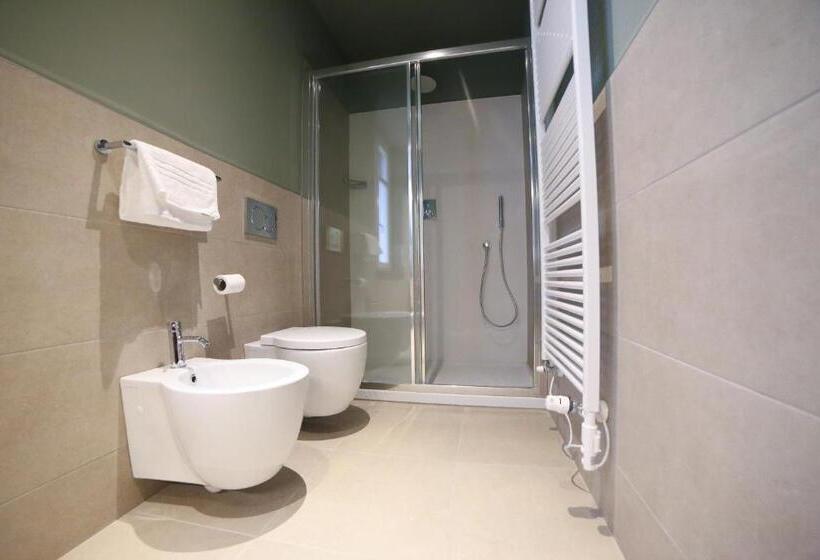 غرفة ديلوكس مطلة على البحيرة, Locanda Ferro Uno, Golf Città Di Asti