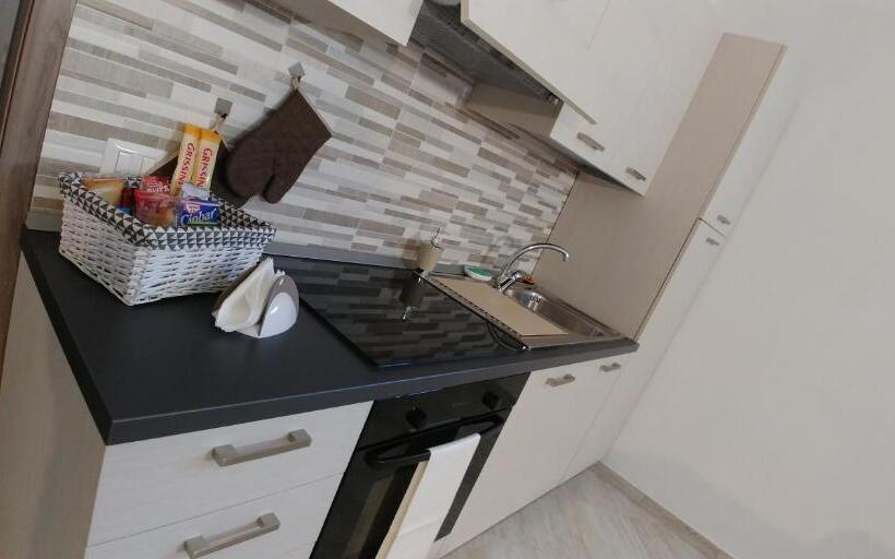 침실 1개 아파트, Paradeisos Residence Sas