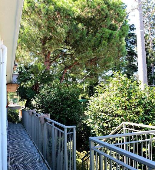 침실 1개 디럭스 아파트, Paradeisos Residence Sas