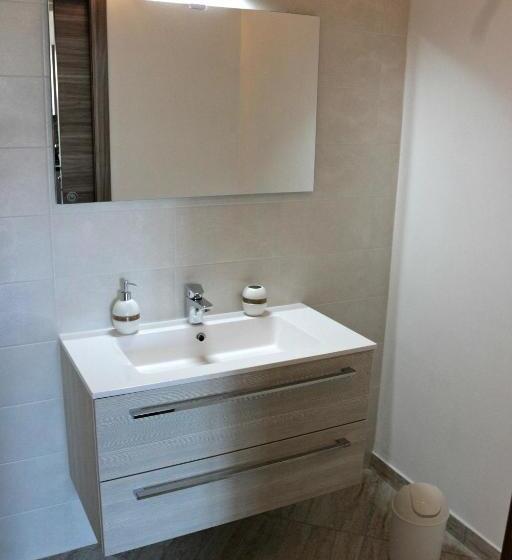 침실 1개 디럭스 아파트, Paradeisos Residence Sas