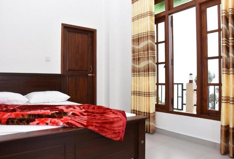 Deluxrum med Balkong, Grand View Guest House