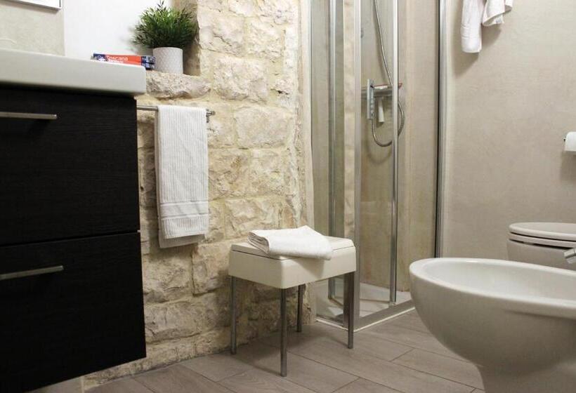 חדר דלוקס עם מרפסת, Albertario