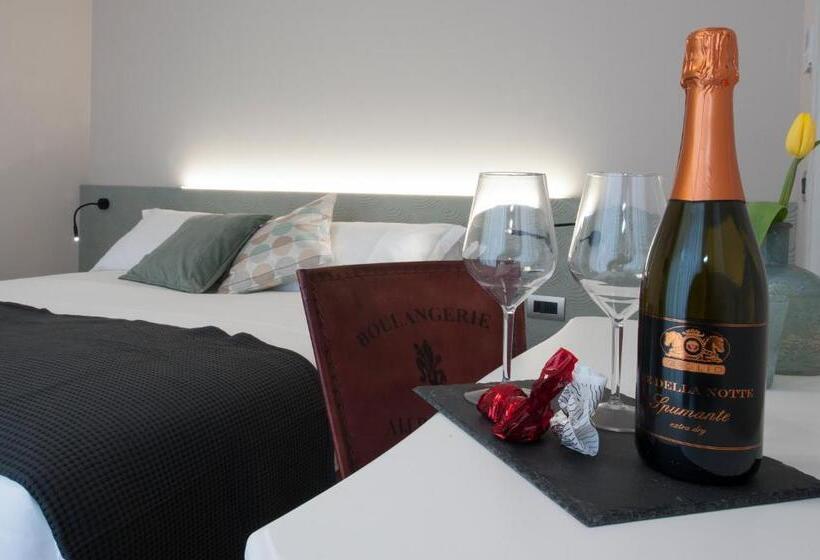 スタンダードルーム, Angolo Divino