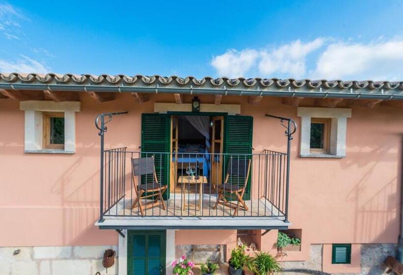 Quarto Deluxe com Sacada, Finca   Agroturisme Sa Parellada