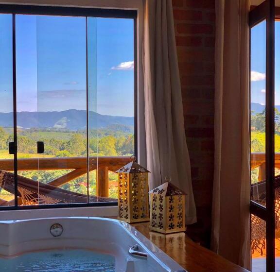 Bungalow Deluxe, Pousada Chales Rancho Caipira