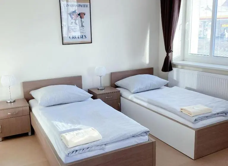 Standard Kolmen Hengen Huone, U Námořníka
