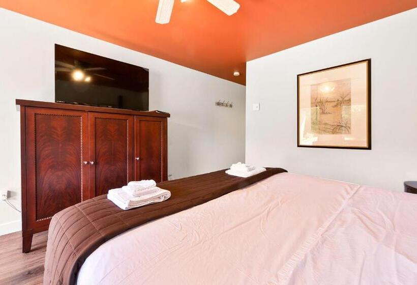 غرفة قياسية سرير كينج, Auberge Pique Nique