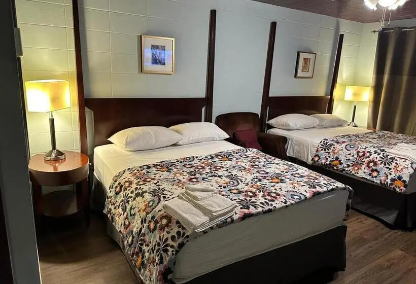 デラックスルーム, Auberge Pique Nique