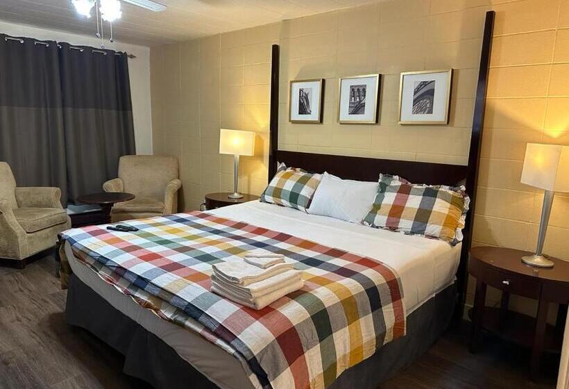 غرفة قياسية سرير كينج, Auberge Pique Nique