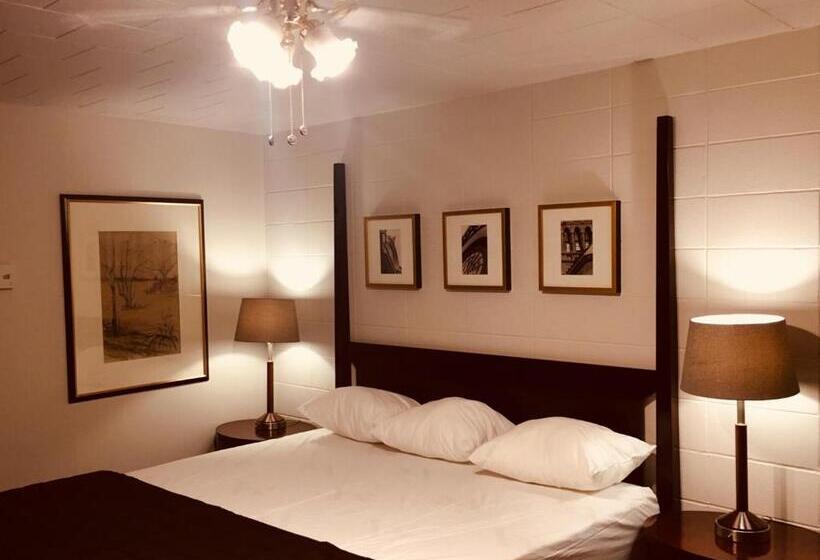 غرفة قياسية سرير كينج, Auberge Pique Nique