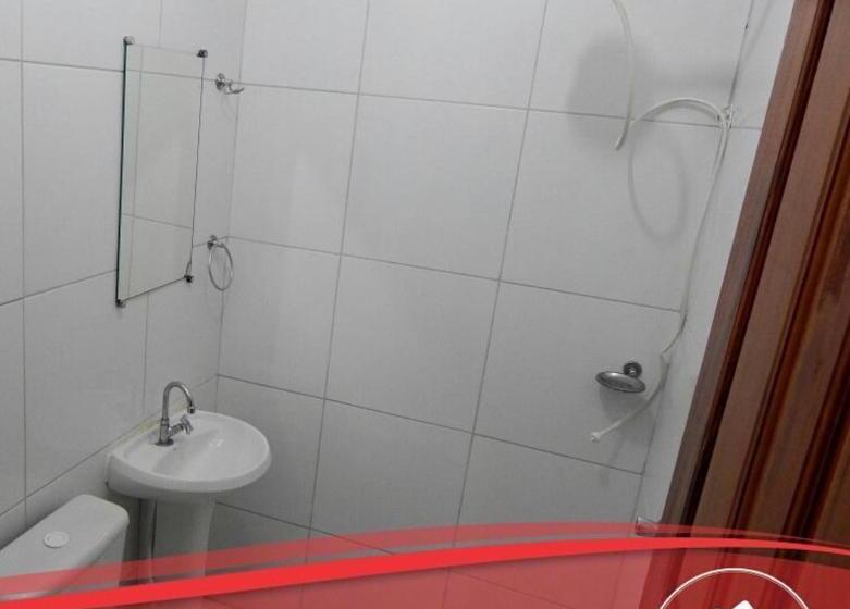 غرفة قياسية رباعية, Miraserra