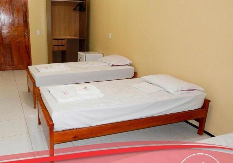 غرفة قياسية رباعية, Miraserra