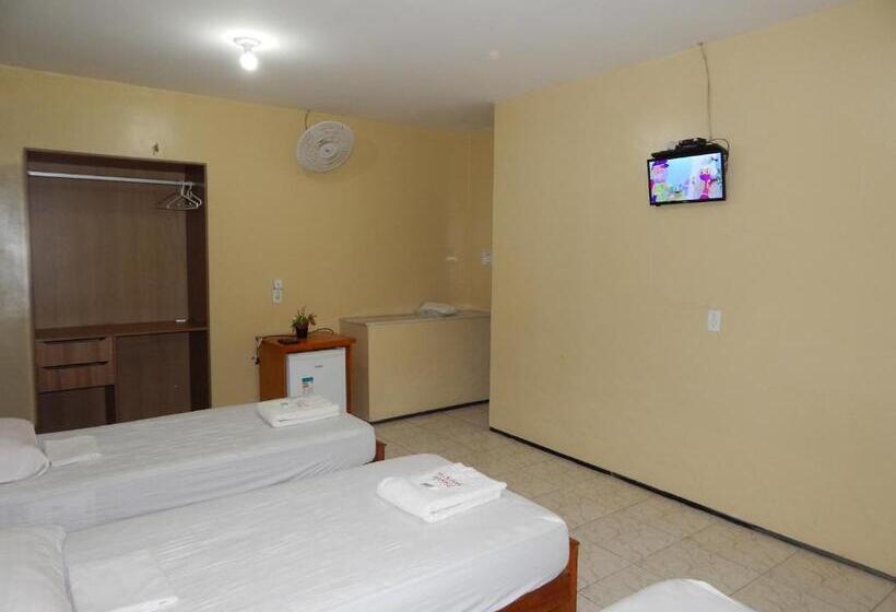 غرفة كلاسيكية ثلاثية, Miraserra