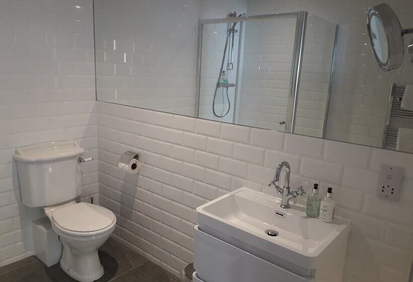 Четырехместный Номер Стандарт, The Skye Inn