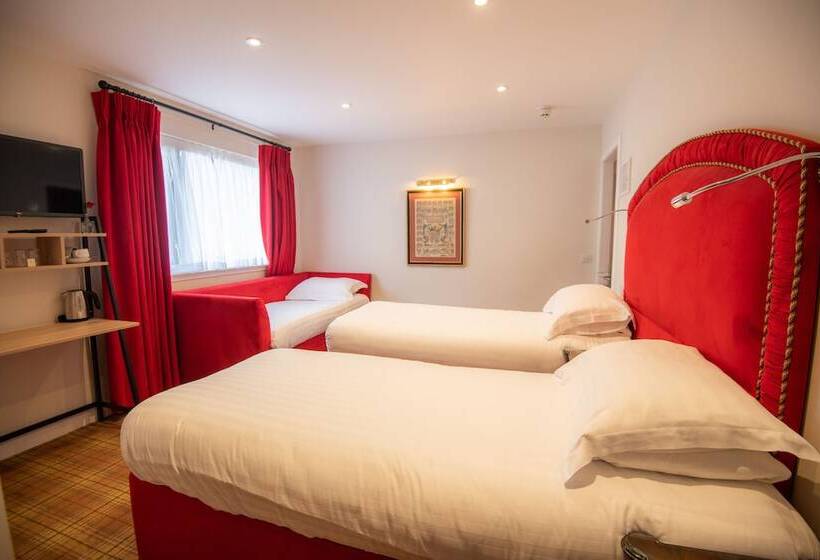 Номер Стандарт Трехместный, The Skye Inn