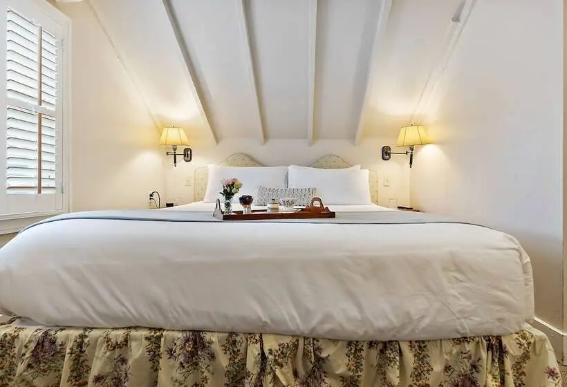 デラックスルーム, Mccully House Inn