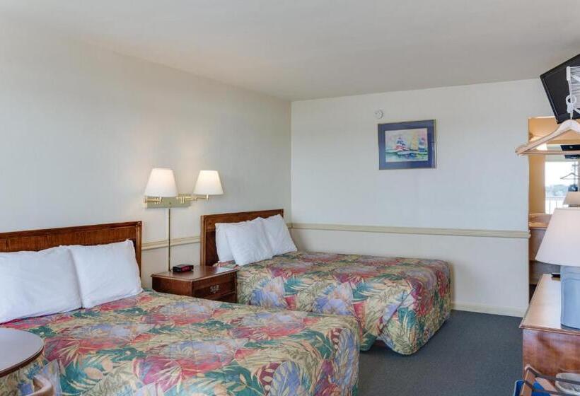 四人标准间, The Anchorage Inn And Marina