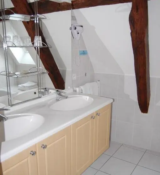 デラックススタジオ, Appart'hôtel La Suze Sur Sarthe