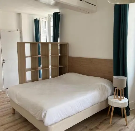 ファミリーステューディオ, Appart'hôtel La Suze Sur Sarthe