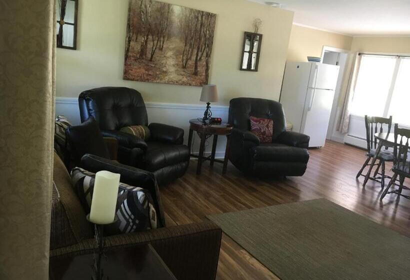 جناح مطل على البحيرة, Highland Lake Resort