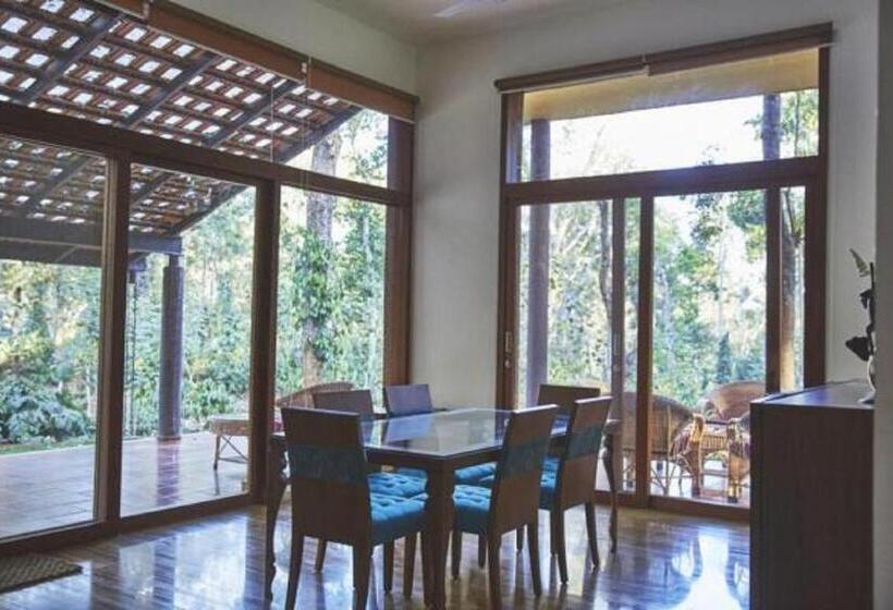 带3个卧室的别墅, The Birchwood Retreat, Madikeri