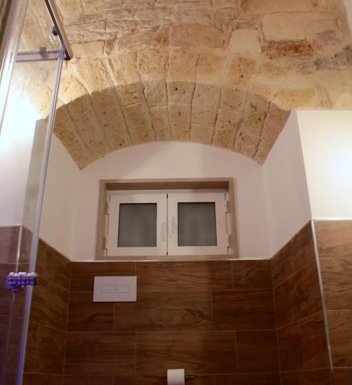 اتاق سوپریور سه تخته, Deshome Guest House