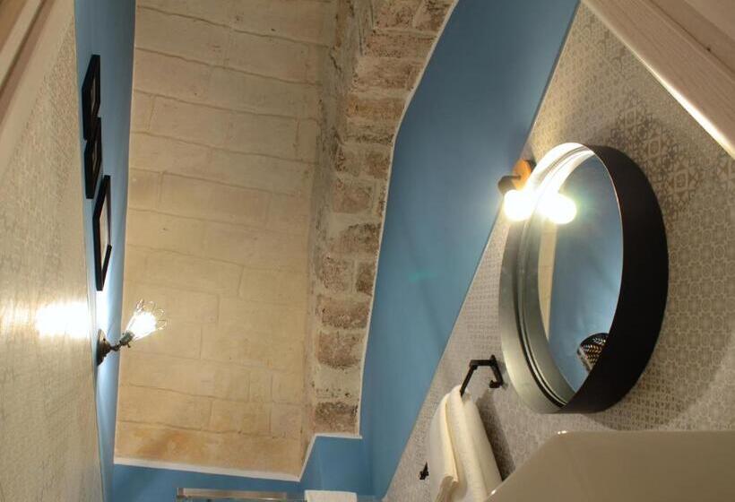 اتاق لوکس, Deshome Guest House