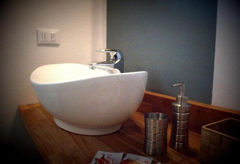 Pokój Standard Łóżko King Size, Il Girasole