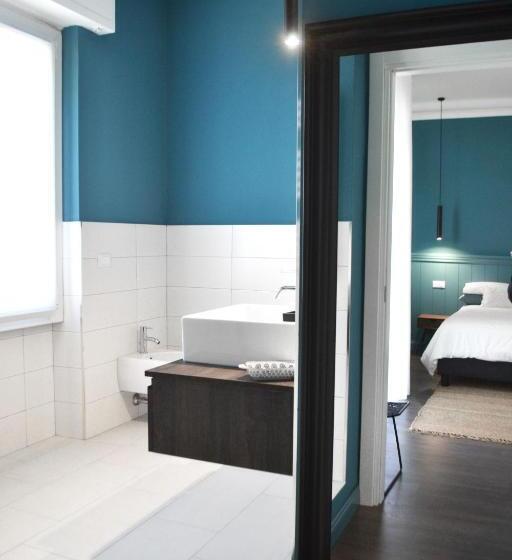 اتاق استاندارد با بالکن, Mìachì