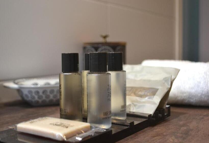 Superior Room with Terrace, Mìachì