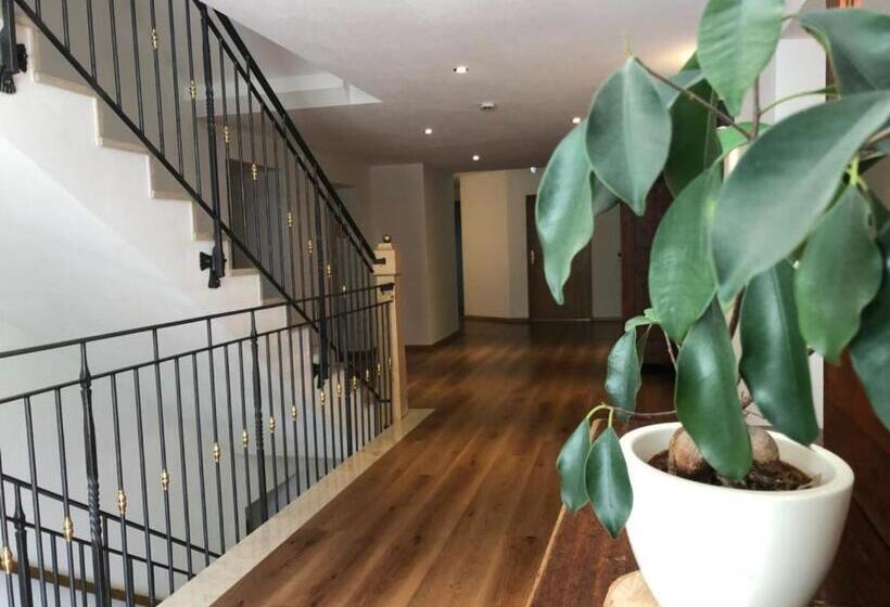 스탠다드 트리플 룸, Gasthof Oberwirt