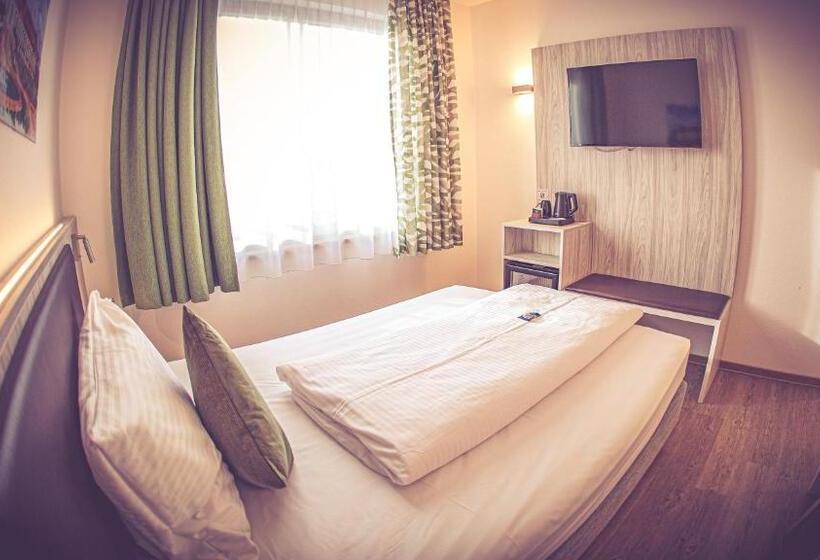 스탠다드 룸, Das Hurner