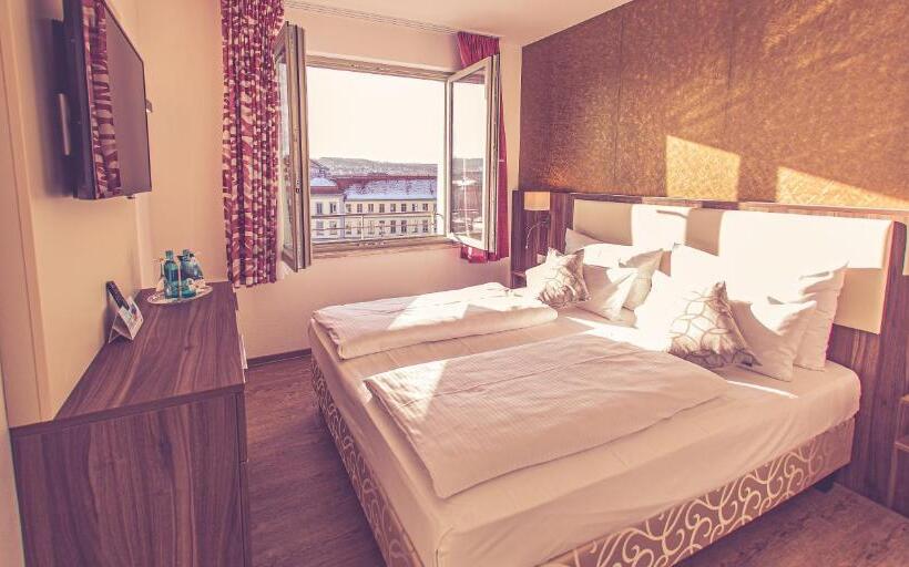 침실 1개 아파트, Das Hurner