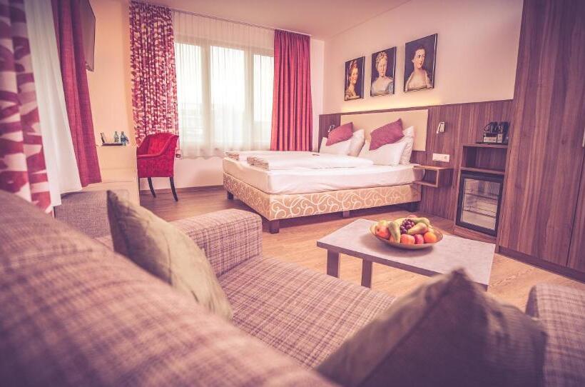 주니어 스위트, Das Hurner