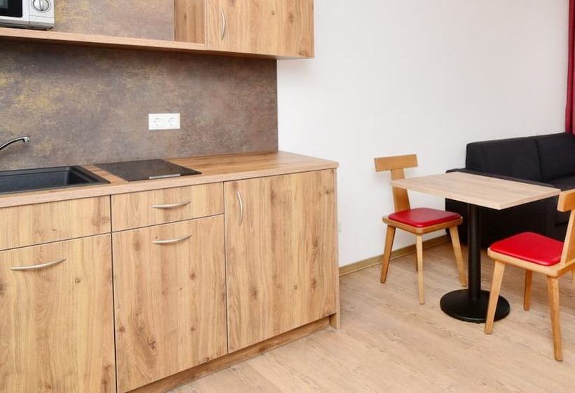 침실 1개 아파트, Das Hurner