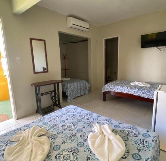 חדר קלאסי לארבעה, Pousada E Restaurante Sombra Dos Coqueiros