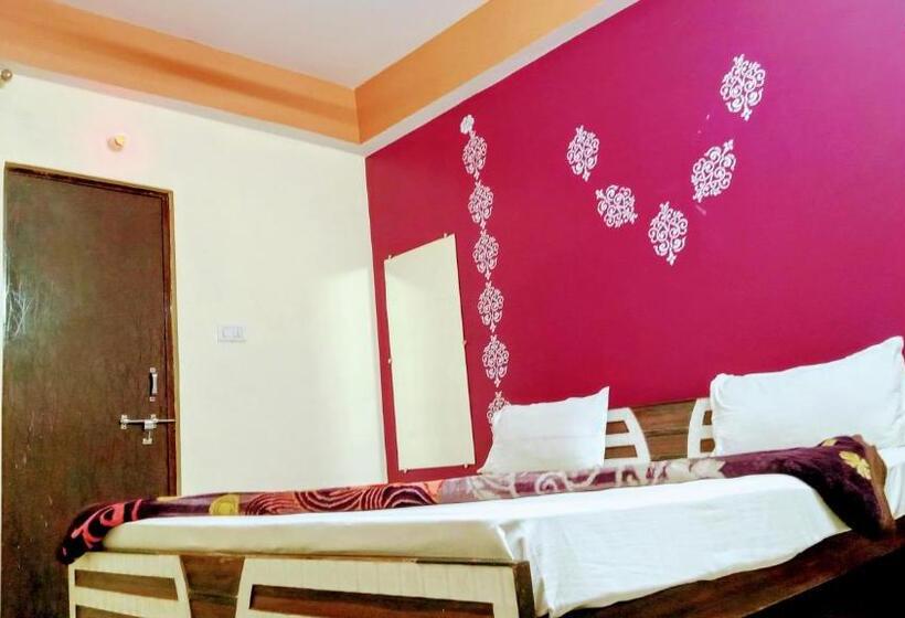 Quarto Triplo Estandar, The Shivay Guest House