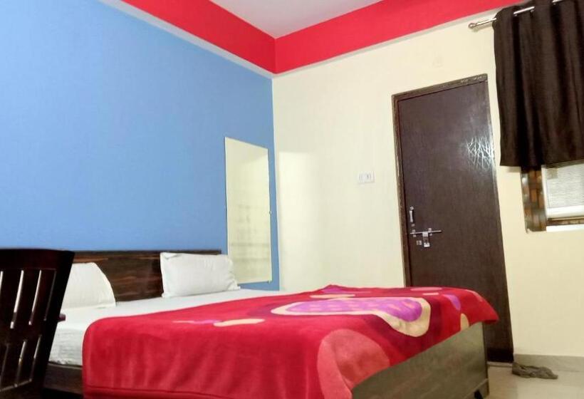 Quarto Triplo Estandar, The Shivay Guest House