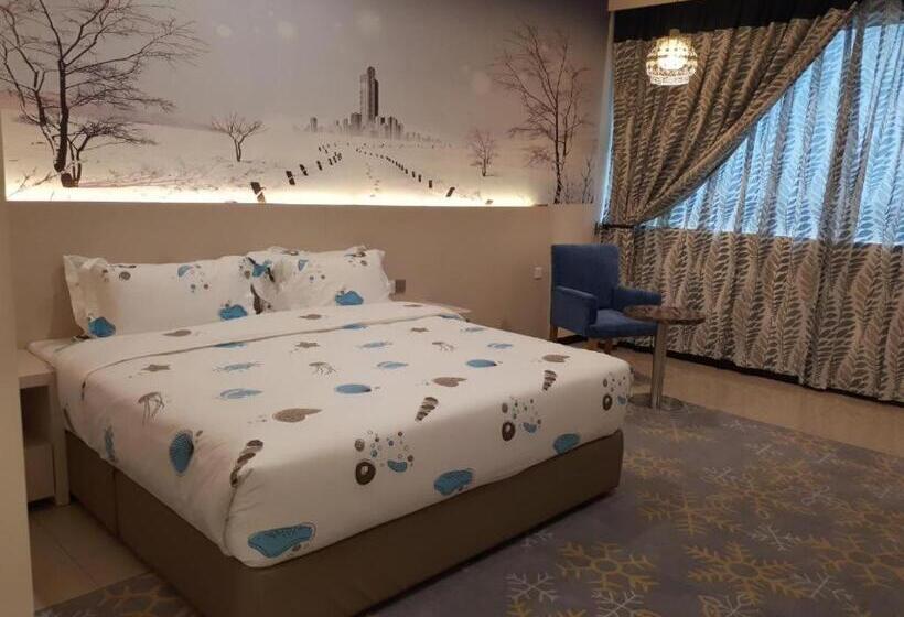 Quarto Deluxe Cama King, Holmes Gp