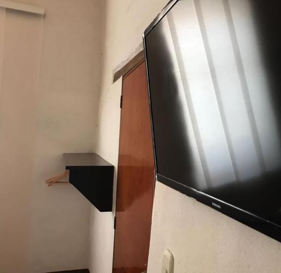 חדר דלוקס, Hostal Rous San Gil