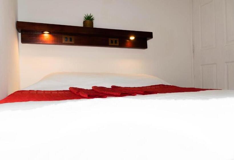 اتاق استاندارد, Hostal San José