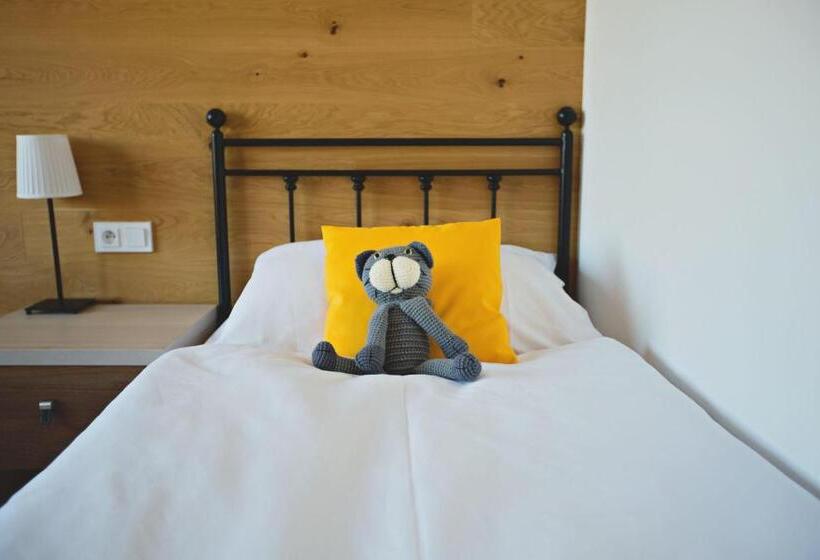 غرفة قياسية, Statek česká Lípa Myslovice