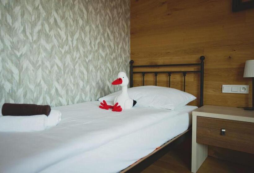 غرفة قياسية, Statek česká Lípa Myslovice