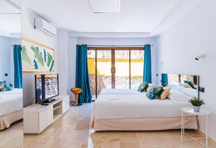 2-Bedroom Classic Apartment