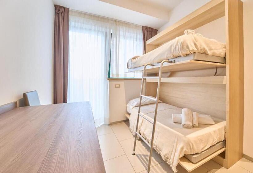 اتاق کلاسیک چهارنفره, Firmafede Guest House