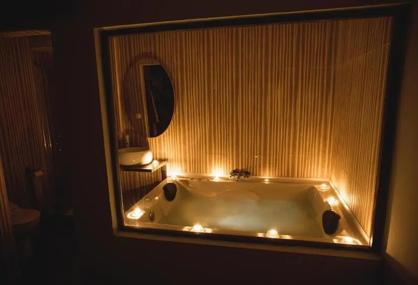 Standard-huone Poreallas, Junior Suites Con Jacuzzi
