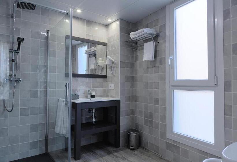 استودیوی سوپریور, Apartamentos Mpd