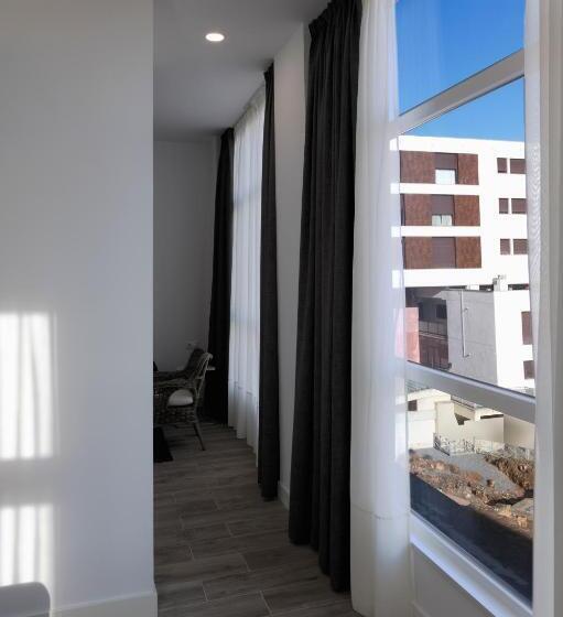 استودیوی لوکس, Apartamentos Mpd